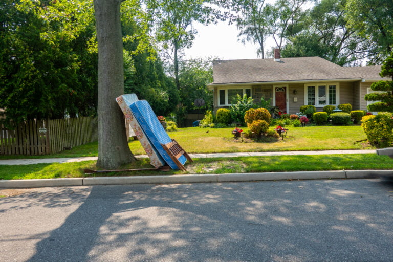 How to Dispose of a Mattress in Austin – Free and Paid Options