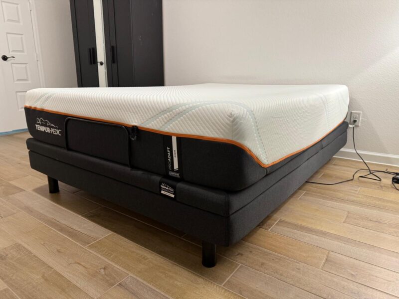Tempur-Pedic ProAdapt Firm Mattress + Ergo Smart Base – Excellent Condition!