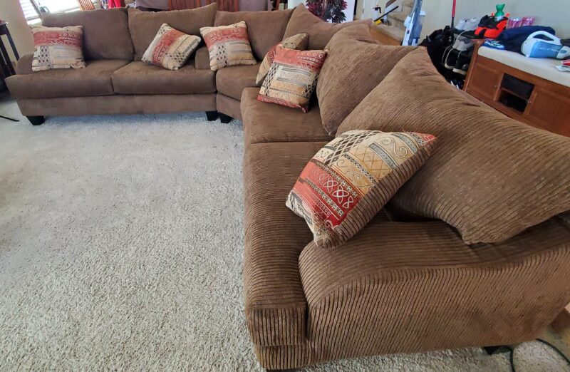 Beautiful Sectional Couch 