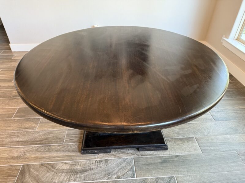 Round Solid Wood Dining Table with Chairs