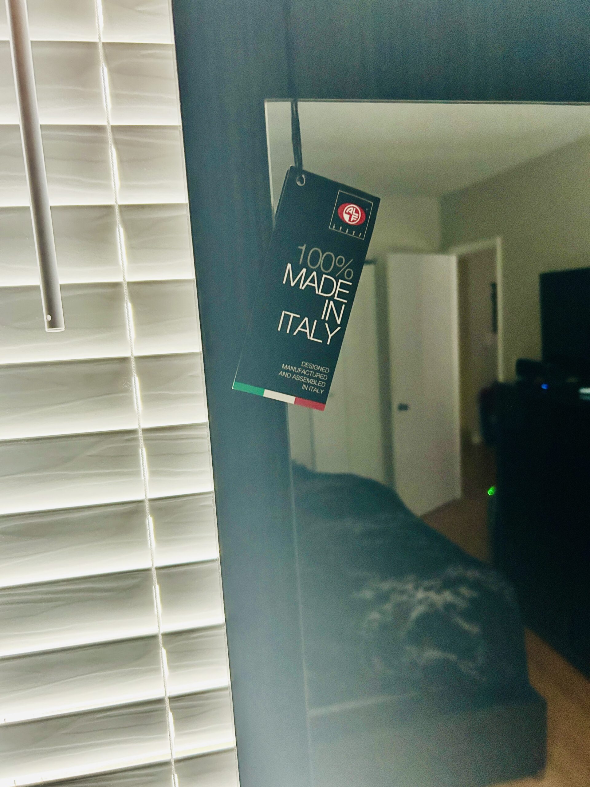 Italian lacquer bedroom set (with authentication tags) Italian lacquer bedroom set (with authentication tags)