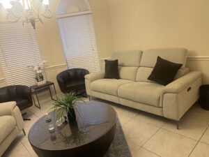5 seater power recliner from rooms to go and two sofa chairs