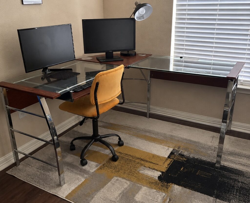 L shaped beveled modern style desk for home