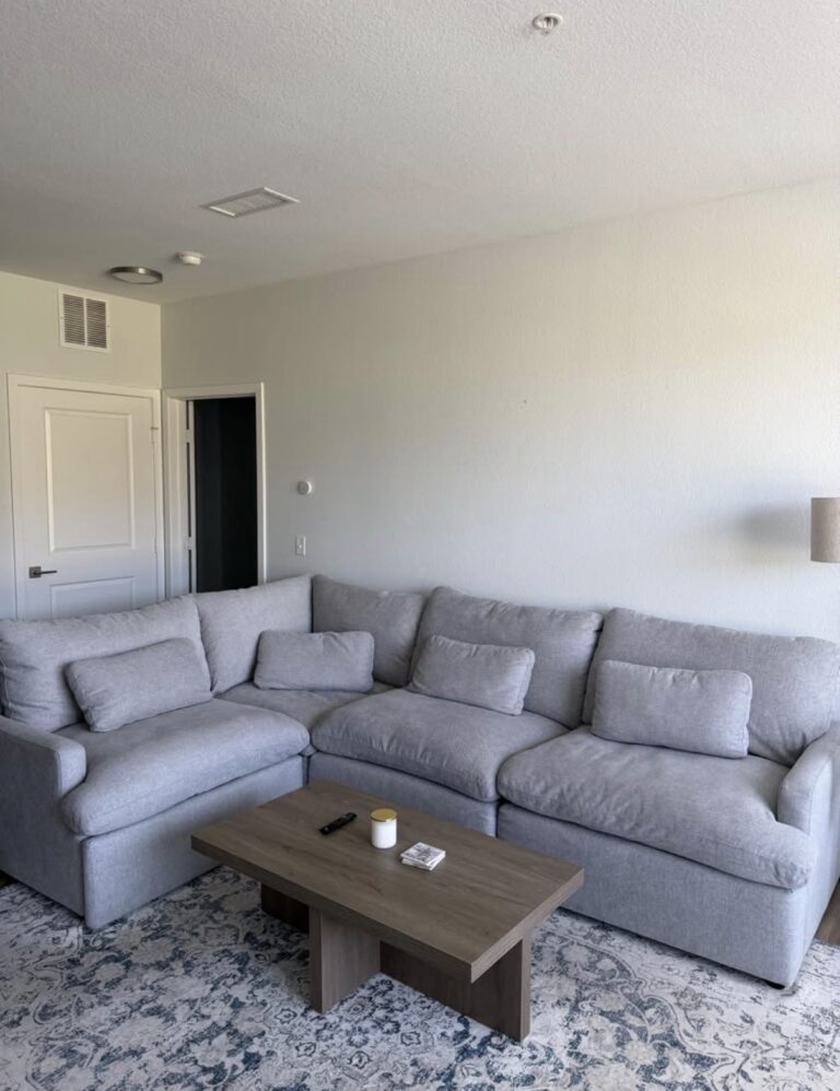 Living Spaces Jolene Modular Sectional