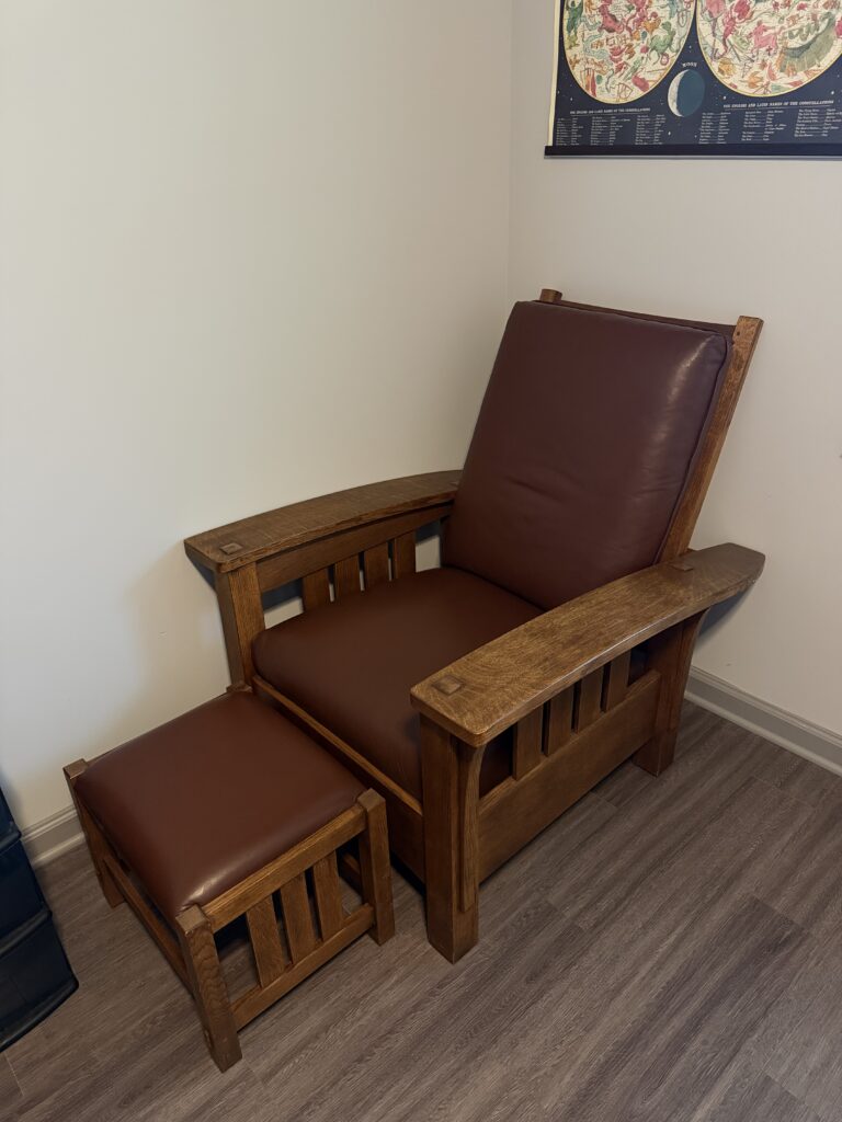 L. & J.G. Stickley Mission Oak Bow Arm Morris Recliner 89-406 & Matching Ottoman - Pristine Leather