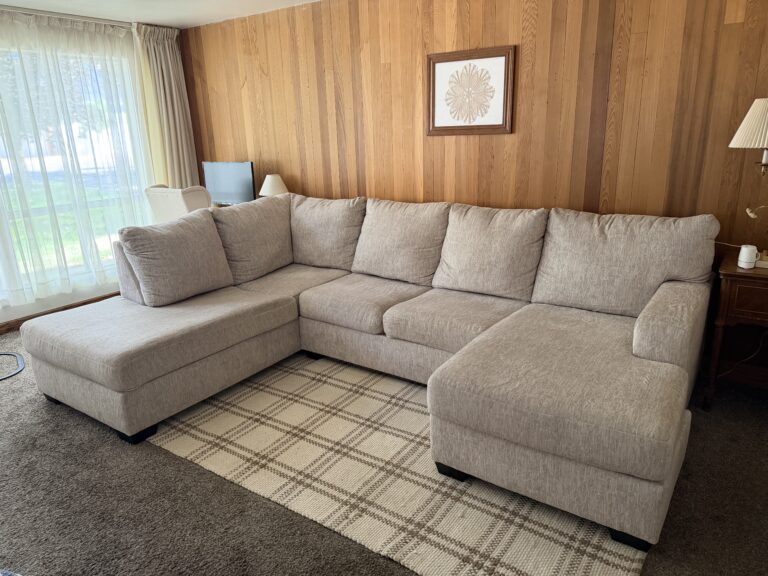 Living spaces sectional couch