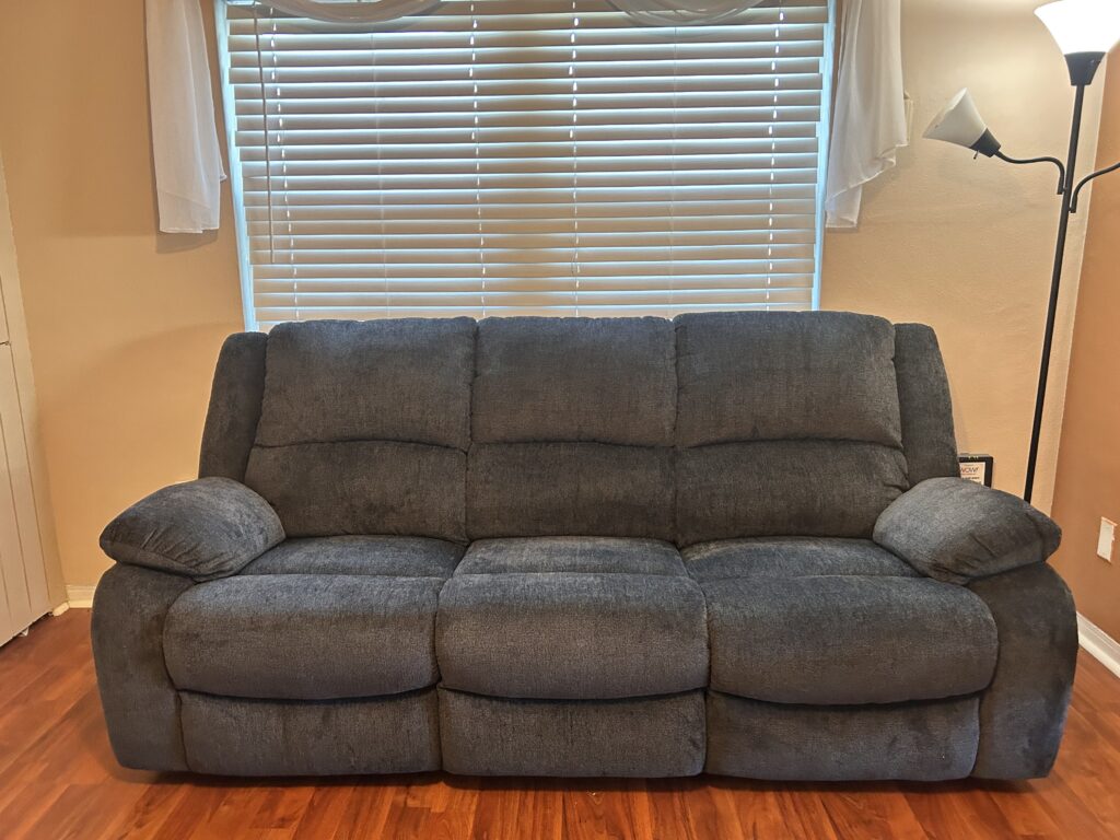 Power Reclining Sofa with USB Charger