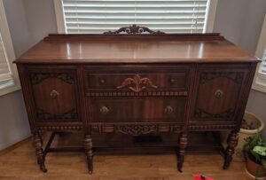Vintage sideboard/buffett