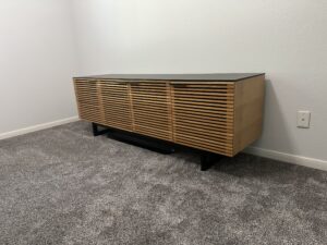 Entertainment Center / TV Stand Cabinet