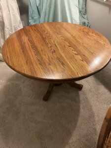 Oak Pedistal Table and 4 Chairs